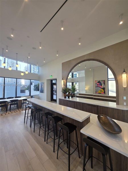 Community amenities in , Miami (Image 51).