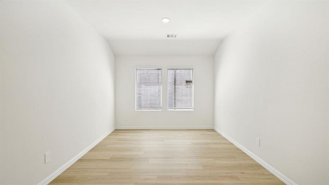 Photo is not of the actual home, but is an inspirational photo of builder’s model home and may depict options, furnishings, and/or decorator features that are not included. Photo is not of the actual home, but is an inspirational photo of builder’s model home and may depict options, furnishings, and/or decorator features that are not included.