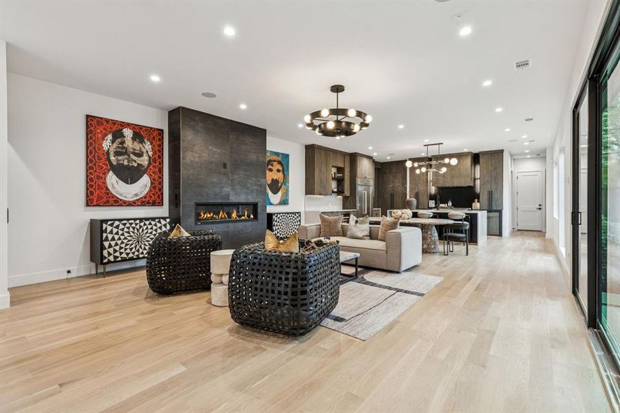 Furnished interior view inside a new home in , Dallas (Image 37). Furnished interior view inside a new home in , Dallas (Image 37).