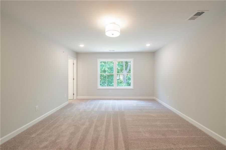 Spacious, unfurnished interior of a new home in River Walk Place, Lawrenceville (Image 36).
