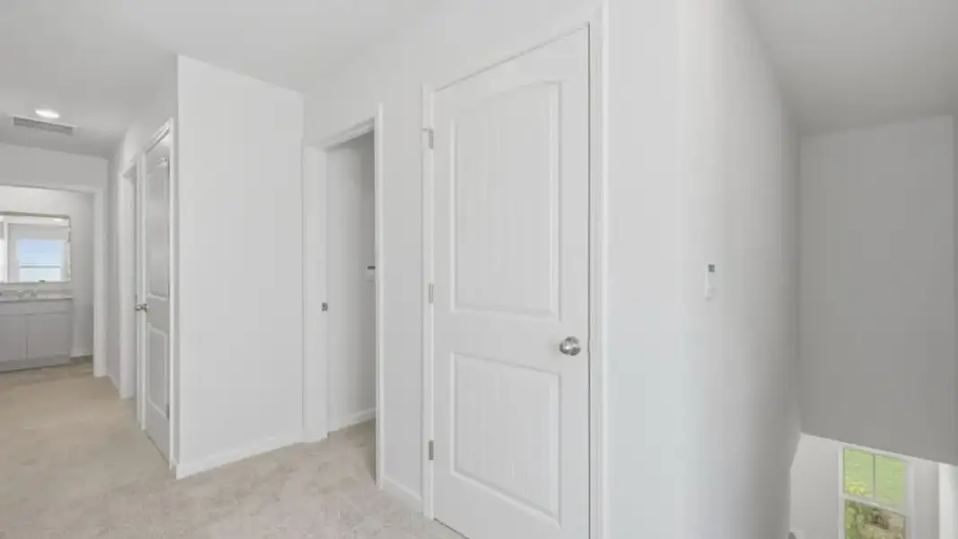 Spacious, unfurnished interior of a new home in Oaks at Cedar Grove, Fairburn (Image 26). Spacious, unfurnished interior of a new home in Oaks at Cedar Grove, Fairburn (Image 26).