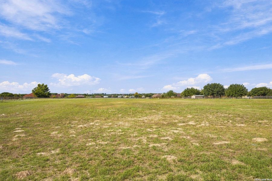 Natural landscape and outdoor views near  in Floresville (Image 47).