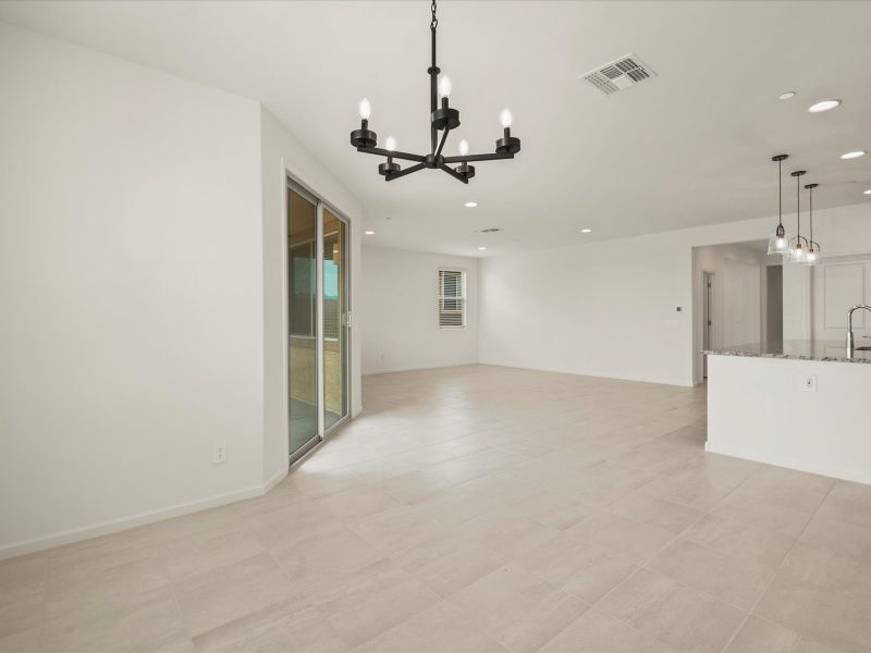 Welcome to the 2340 Floorplan.