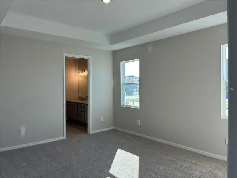 Spacious, unfurnished interior of a new home in Oakfield Trails, Parrish (Image 9). Spacious, unfurnished interior of a new home in Oakfield Trails, Parrish (Image 9).