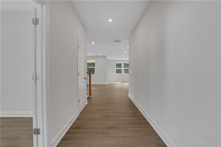 Spacious, unfurnished interior of a new home in Cambridge at Steels Bridge, Canton (Image 41).