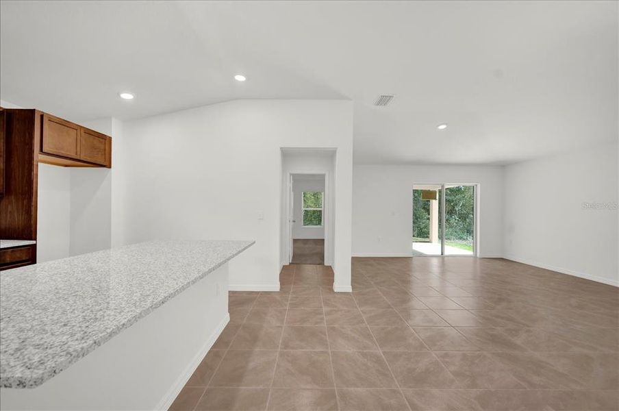 Spacious, unfurnished interior of a new home in Wilder Pines, Lakeland (Image 12). Spacious, unfurnished interior of a new home in Wilder Pines, Lakeland (Image 12).