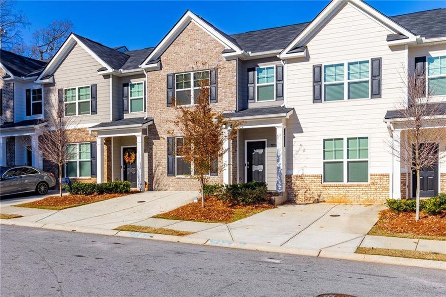 Front exterior of a new home in , Decatur, GA, highlighting curb appeal (Image 21). Front exterior of a new home in , Decatur, GA, highlighting curb appeal (Image 21).