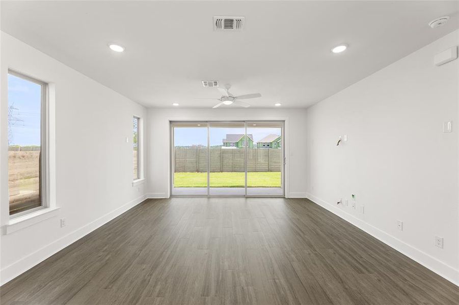 1626 Mint-Living Room-1 1626 Mint-Living Room-1