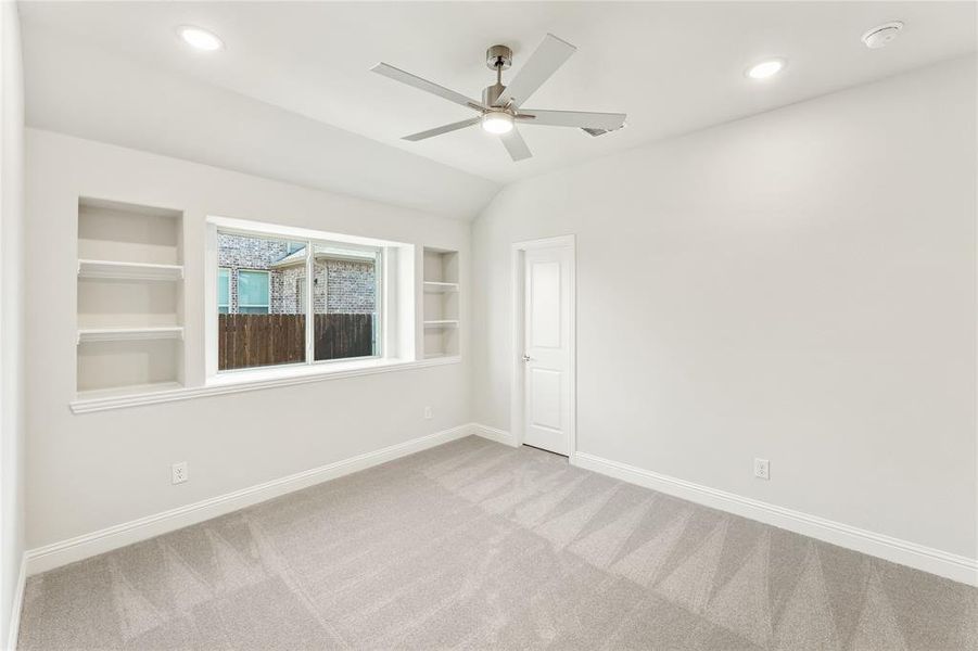 Spacious, unfurnished interior of a new home in Sunrise at Garden Valley, Waxahachie (Image 22). Spacious, unfurnished interior of a new home in Sunrise at Garden Valley, Waxahachie (Image 22).