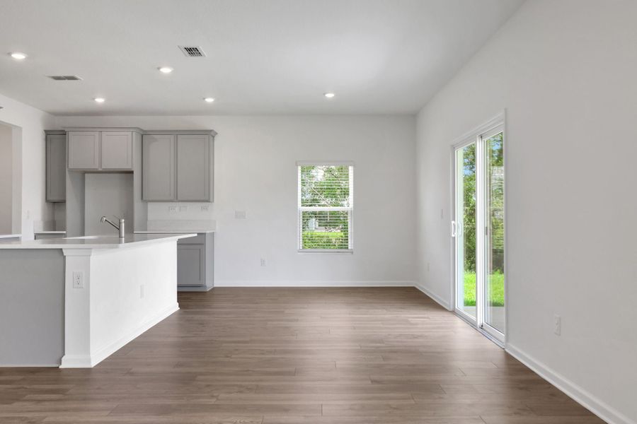 3br New Home in Orange Park, FL.  - Slide 9