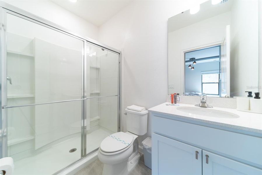 Furnished interior view inside a new home in , Orlando (Image 55).