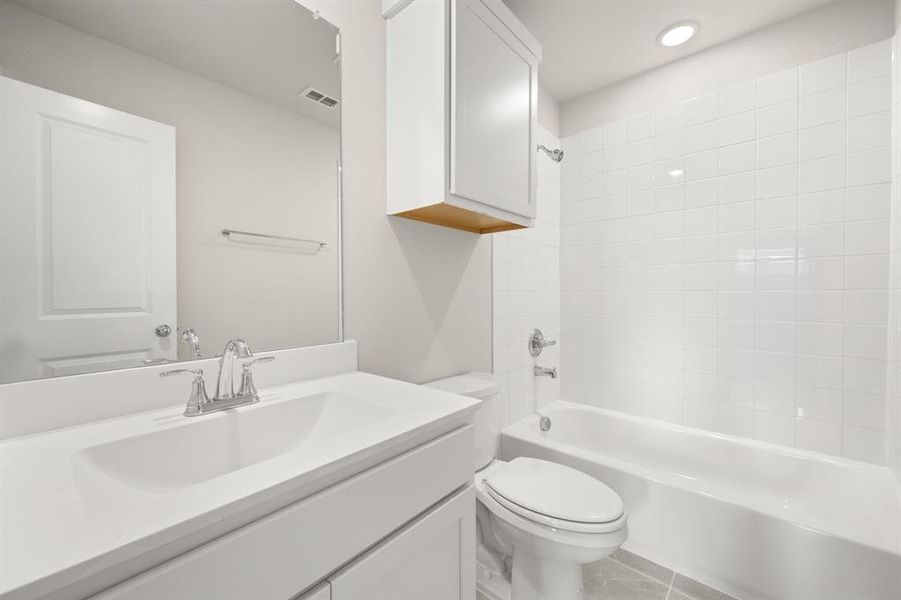 1408 Blackthorne- Bathroom-1