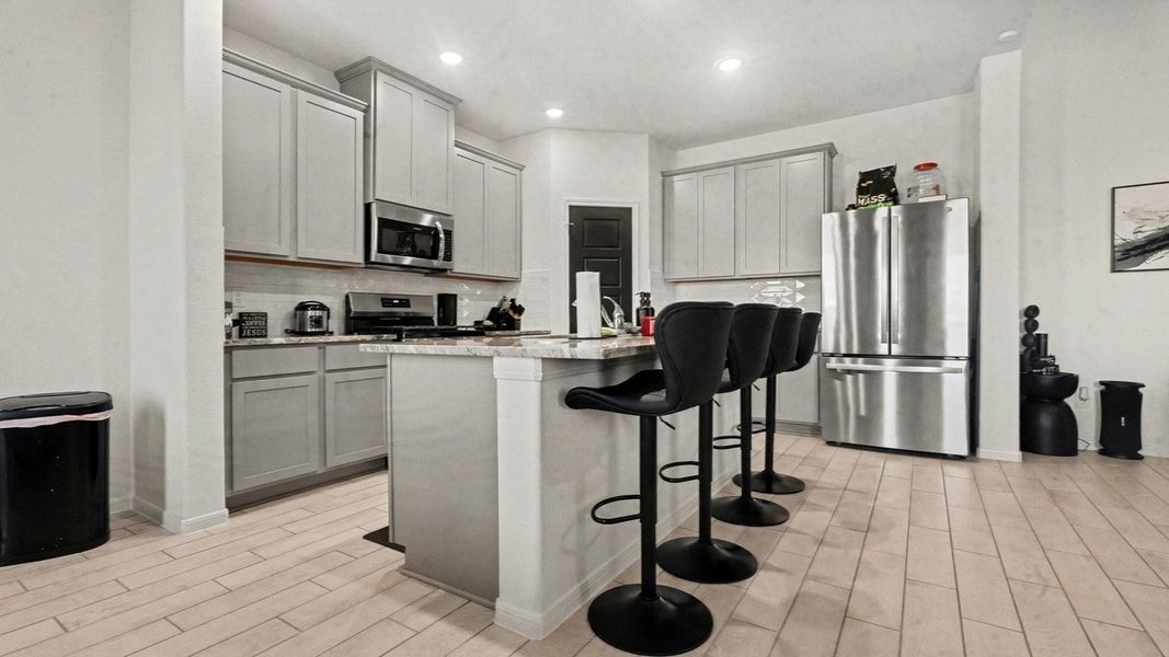 Furnished interior view inside a new home in , Baytown (Image 25).