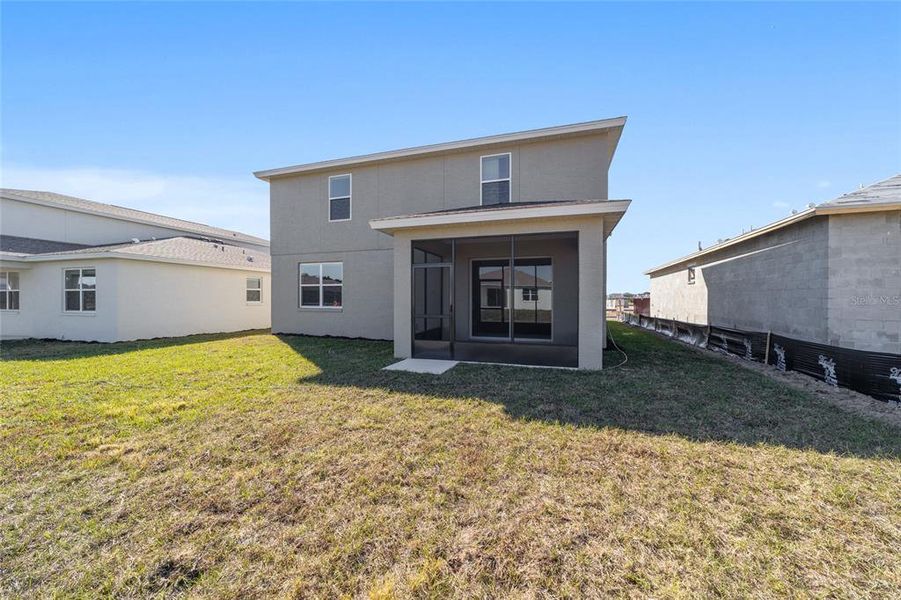 Exterior details and patio area of a home in Calesa Township, Ocala (Image 23).