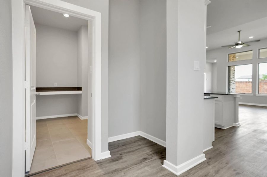 Image 21 of a home in Sunterra 50s. Image 21 of a home in Sunterra 50s.