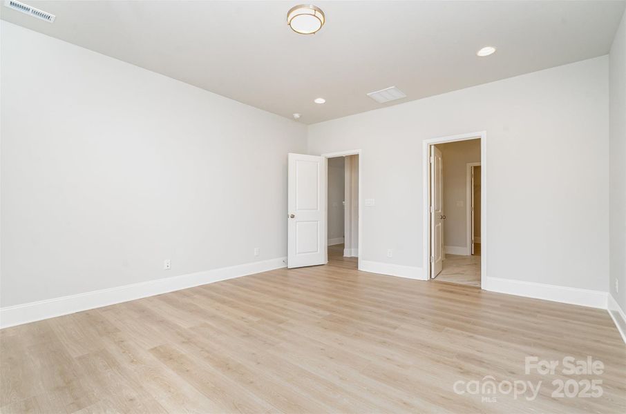 Spacious, unfurnished interior of a new home in , Cornelius (Image 25).