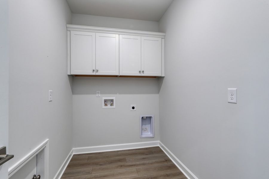 Spacious, unfurnished interior of a new home in Bally Castle, Murrells Inlet (Image 29). Spacious, unfurnished interior of a new home in Bally Castle, Murrells Inlet (Image 29).