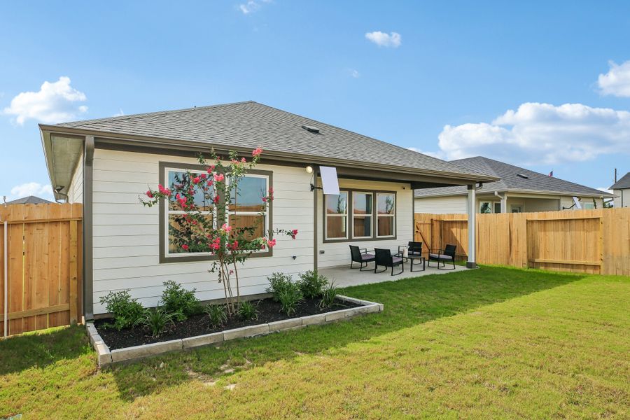 Representative exterior details of a home built from the Charlton by Taylor Morrison in Mason Woods, Cypress (Image 26).