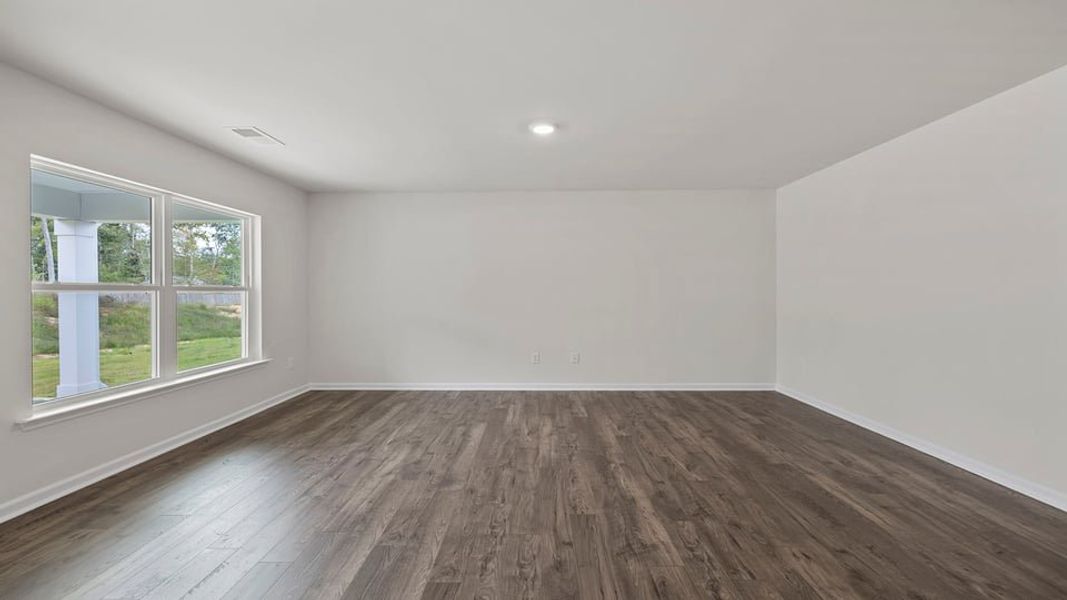 Spacious, unfurnished interior of a new home in Harrier Point, Woodruff (Image 15). Spacious, unfurnished interior of a new home in Harrier Point, Woodruff (Image 15).