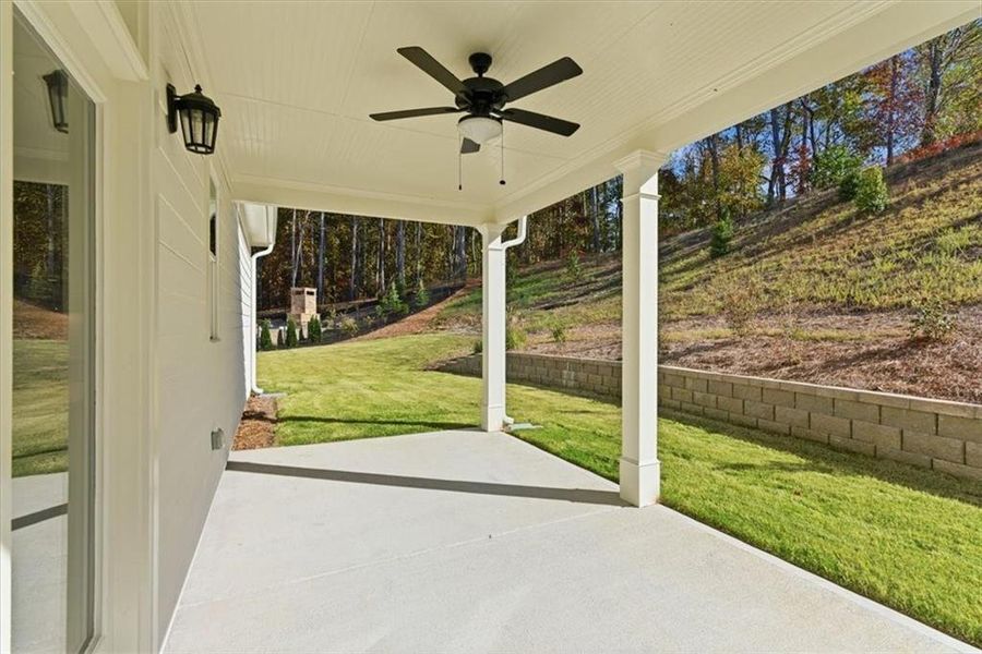 Exterior details and patio area of a home in Ford Landing, Acworth (Image 26).