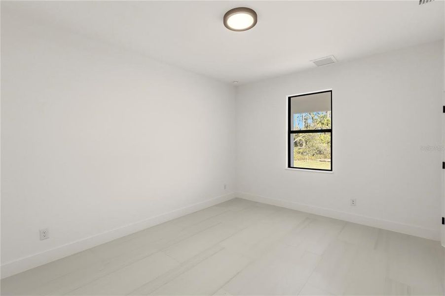 Spacious, unfurnished interior of a new home in , North Port (Image 25).