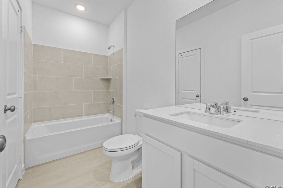 Furnished interior view inside a new home in Espada, San Antonio (Image 8).