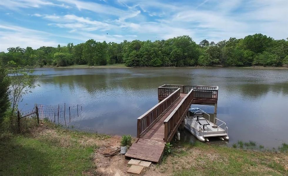 Image 34 of a home in . Image 34 of a home in .