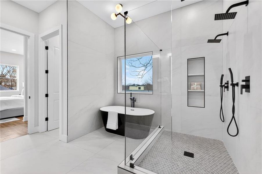 Furnished interior view inside a new home in , Atlanta (Image 47).