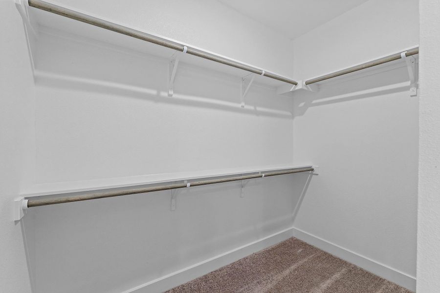 Spacious, unfurnished interior of a new home in Lariat, Liberty Hill (Image 31).
