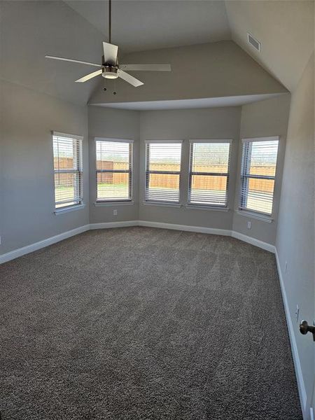 Spacious, unfurnished interior of a new home in , Godley (Image 17).