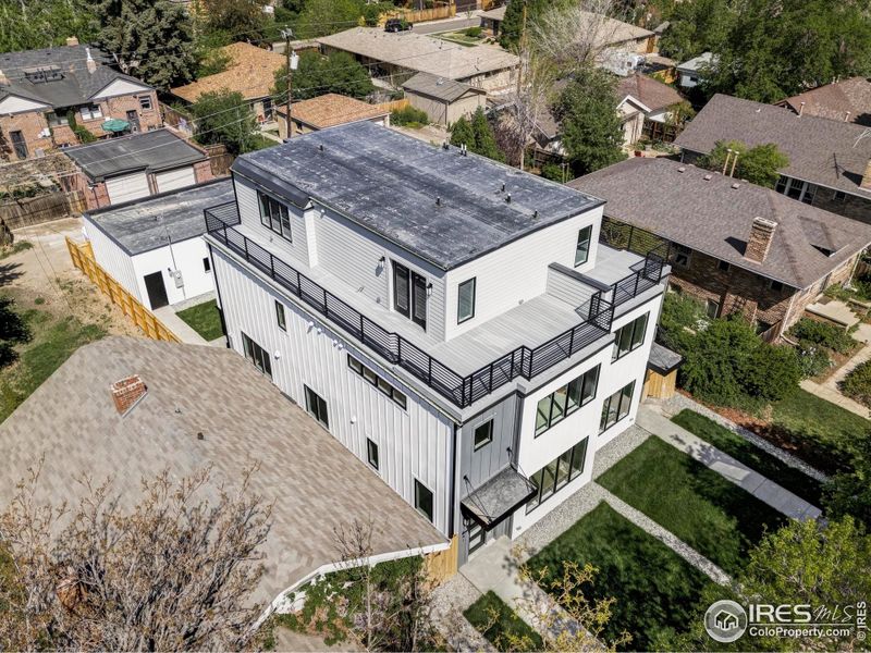 Image 44 of a home in .