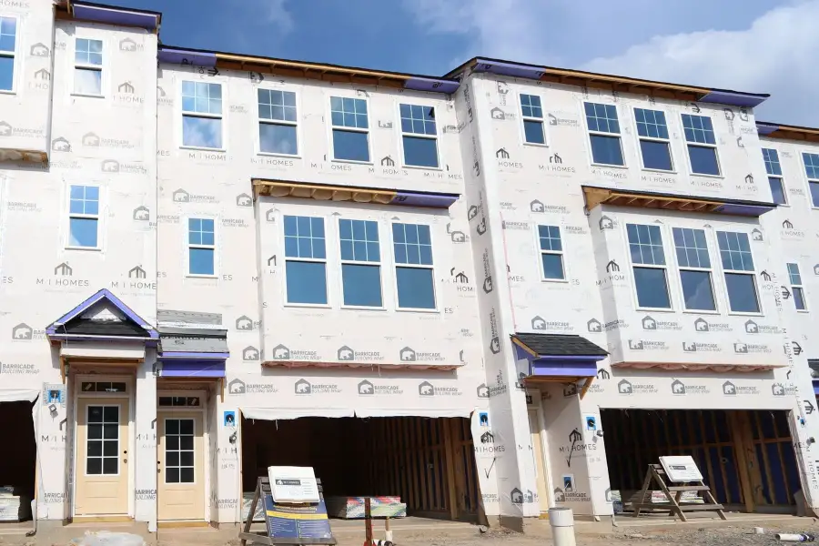 Exterior Exterior