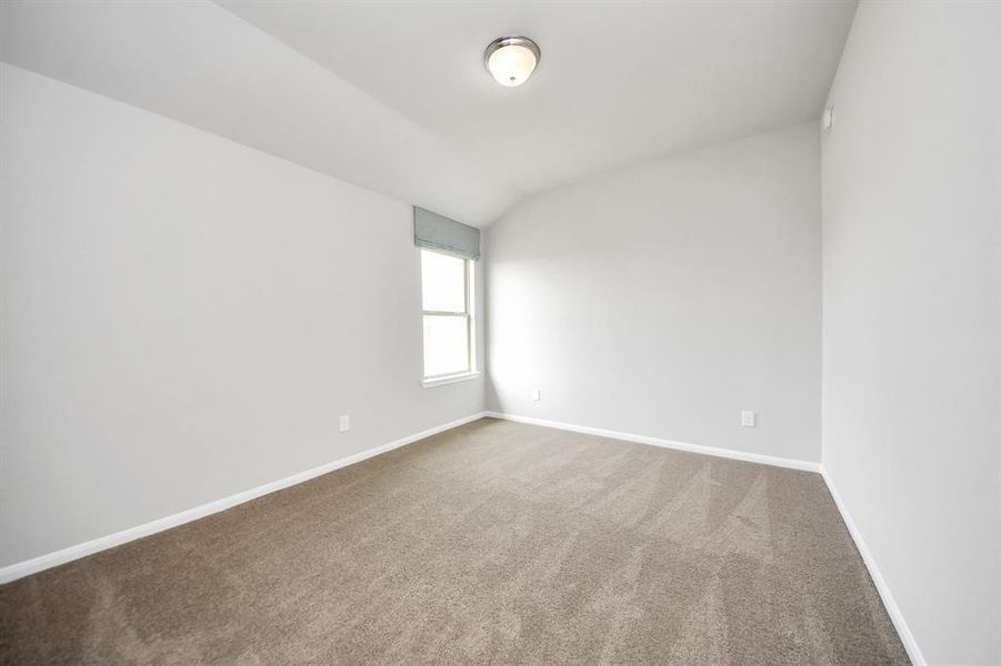 Spacious, unfurnished interior of a new home in Sweetgrass Village, Crosby (Image 39).