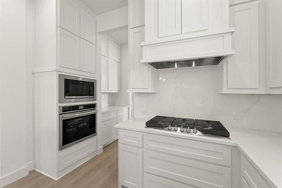 11. 15204 Chipping - Kitchen (3)