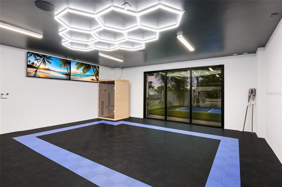 Community amenities in , Anna Maria (Image 75). Community amenities in , Anna Maria (Image 75).