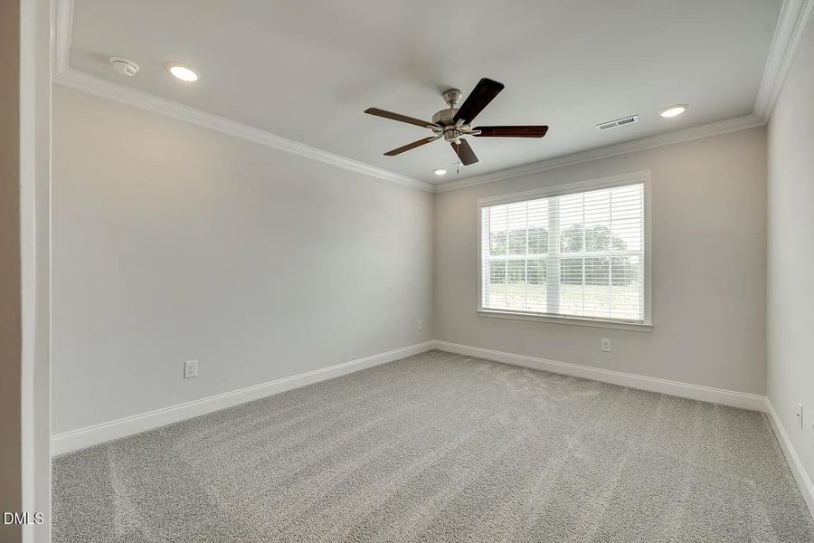 49295d8fe8c22ce4f4c0a622e0aa2c44-uncropp