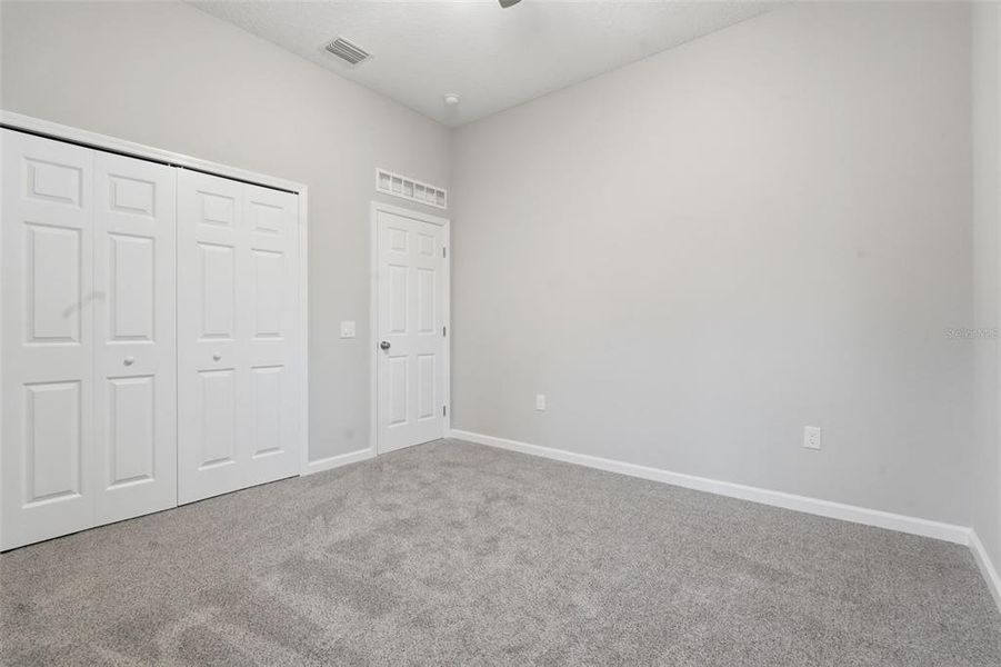 Spacious, unfurnished interior of a new home in , Debary (Image 22).