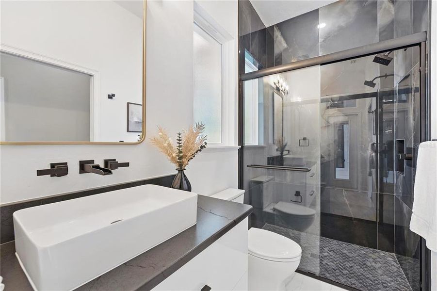 Furnished interior view inside a new home in , Archer (Image 41).