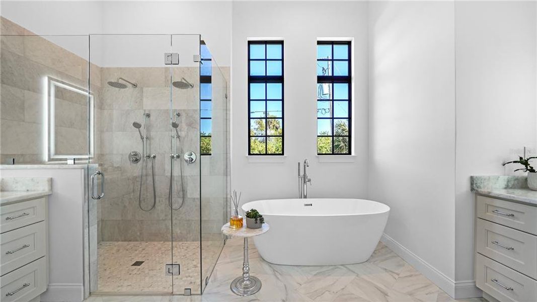 Furnished interior view inside a new home in , Port Charlotte (Image 47).