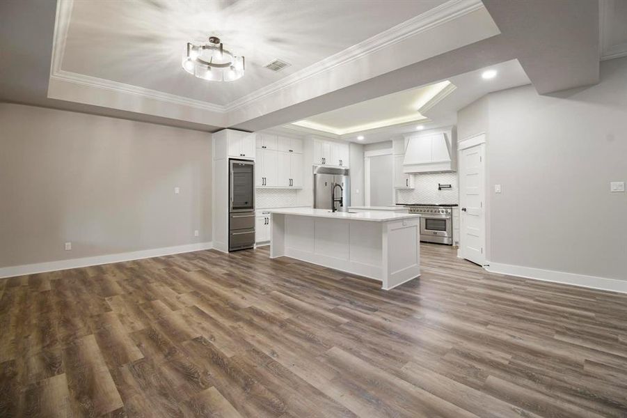 Spacious, unfurnished interior of a new home in , Bullard (Image 26).