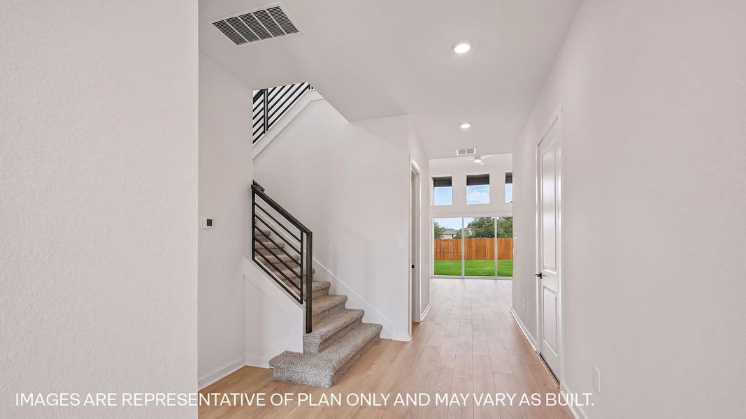 Representative unfurnished interior of a home built from the The Ingram by D.R. Horton in The Enclave at Bar W Ranch, Leander (Image 18).