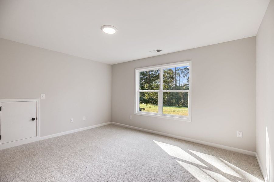 Spacious, unfurnished interior of a new home in LOVVORN ESTATES, Carrollton (Image 36).
