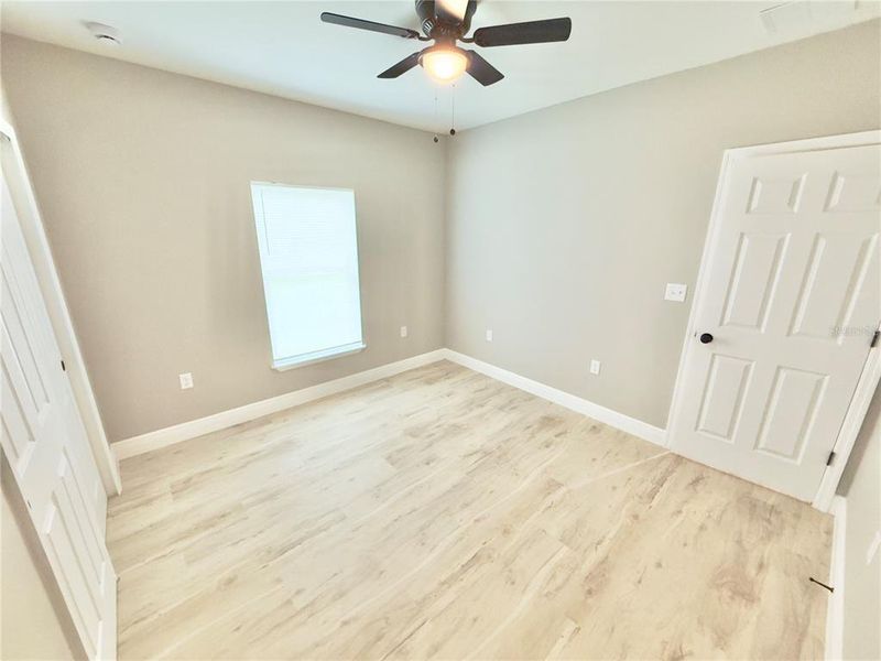 Spacious, unfurnished interior of a new home in , Port Charlotte (Image 20).