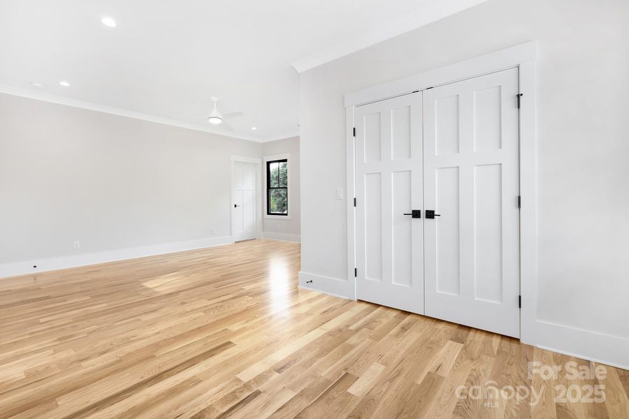 Spacious, unfurnished interior of a new home in , Charlotte (Image 20).