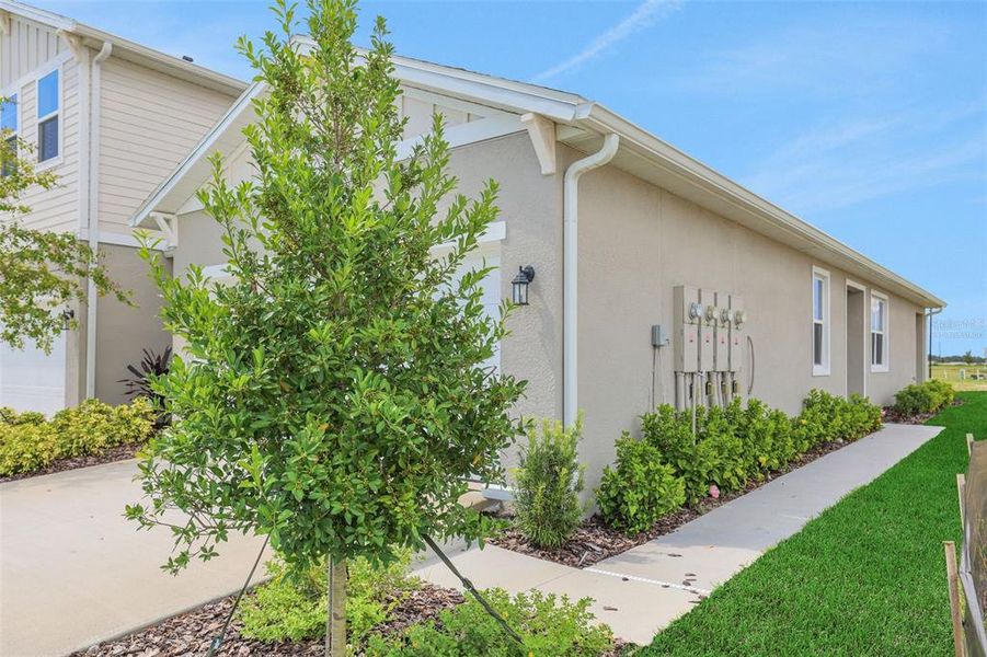 Image 30 of a home in Seaire.