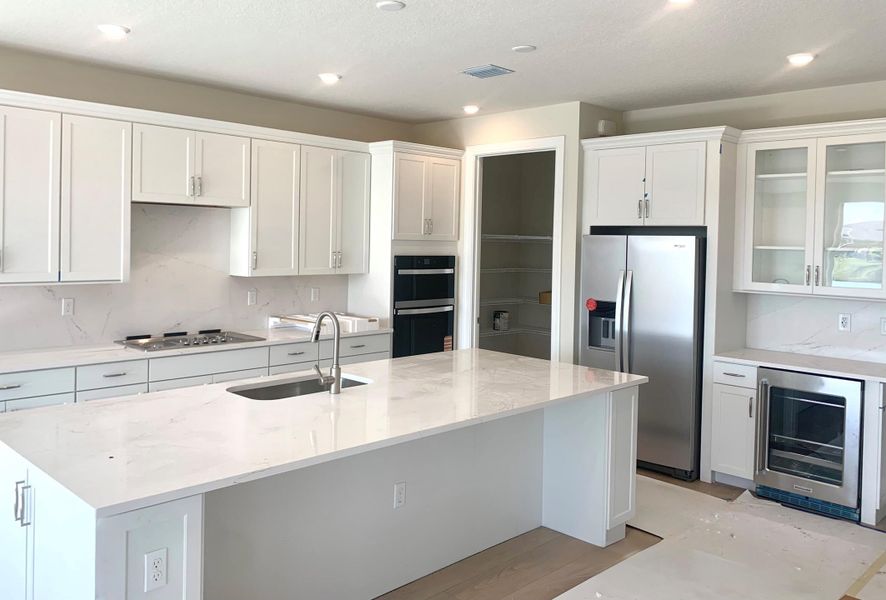 893 Kitchen progress