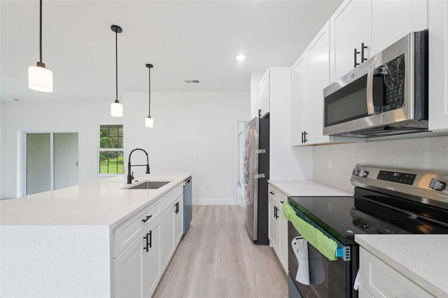 Furnished interior view inside a new home in , Ocala (Image 8).