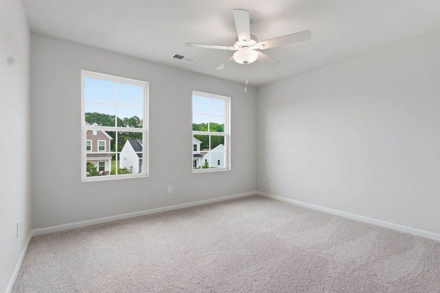 Spacious, unfurnished interior of a new home in Piper Creek, Newton (Image 28). Spacious, unfurnished interior of a new home in Piper Creek, Newton (Image 28).