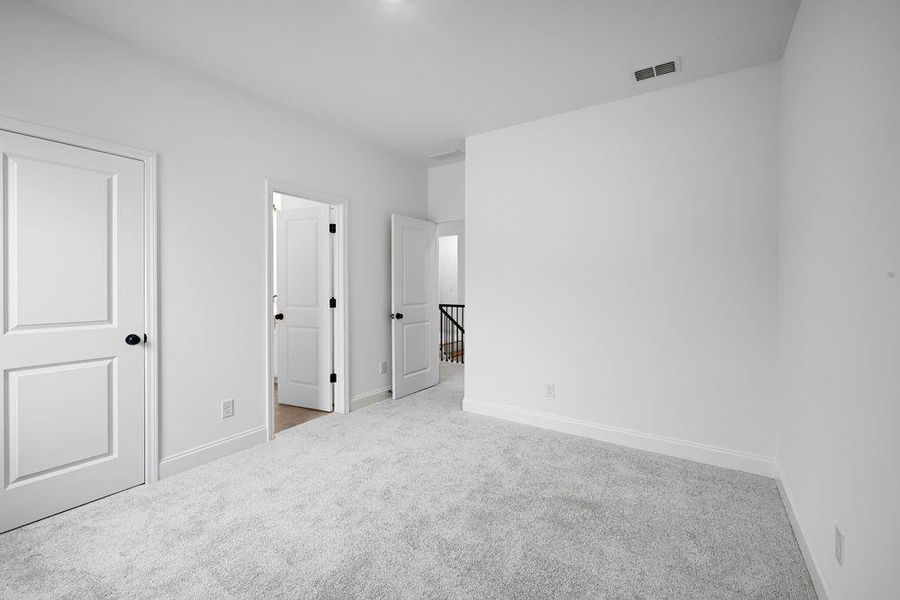 Spacious, unfurnished interior of a new home in Reserve at Hickory Walk, Kennesaw (Image 20).