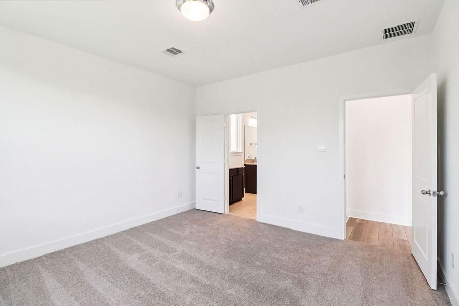 22303 Prickly Primary Bed (2) 22303 Prickly Primary Bed (2)